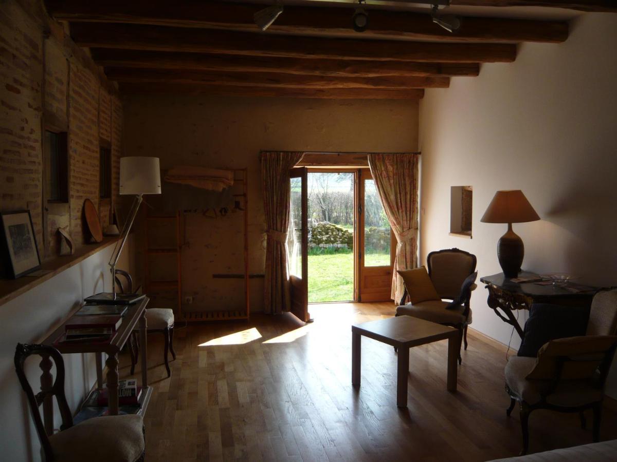 לינה וארוחת בוקר Livry  La Thibaude - Livry מראה חיצוני תמונה