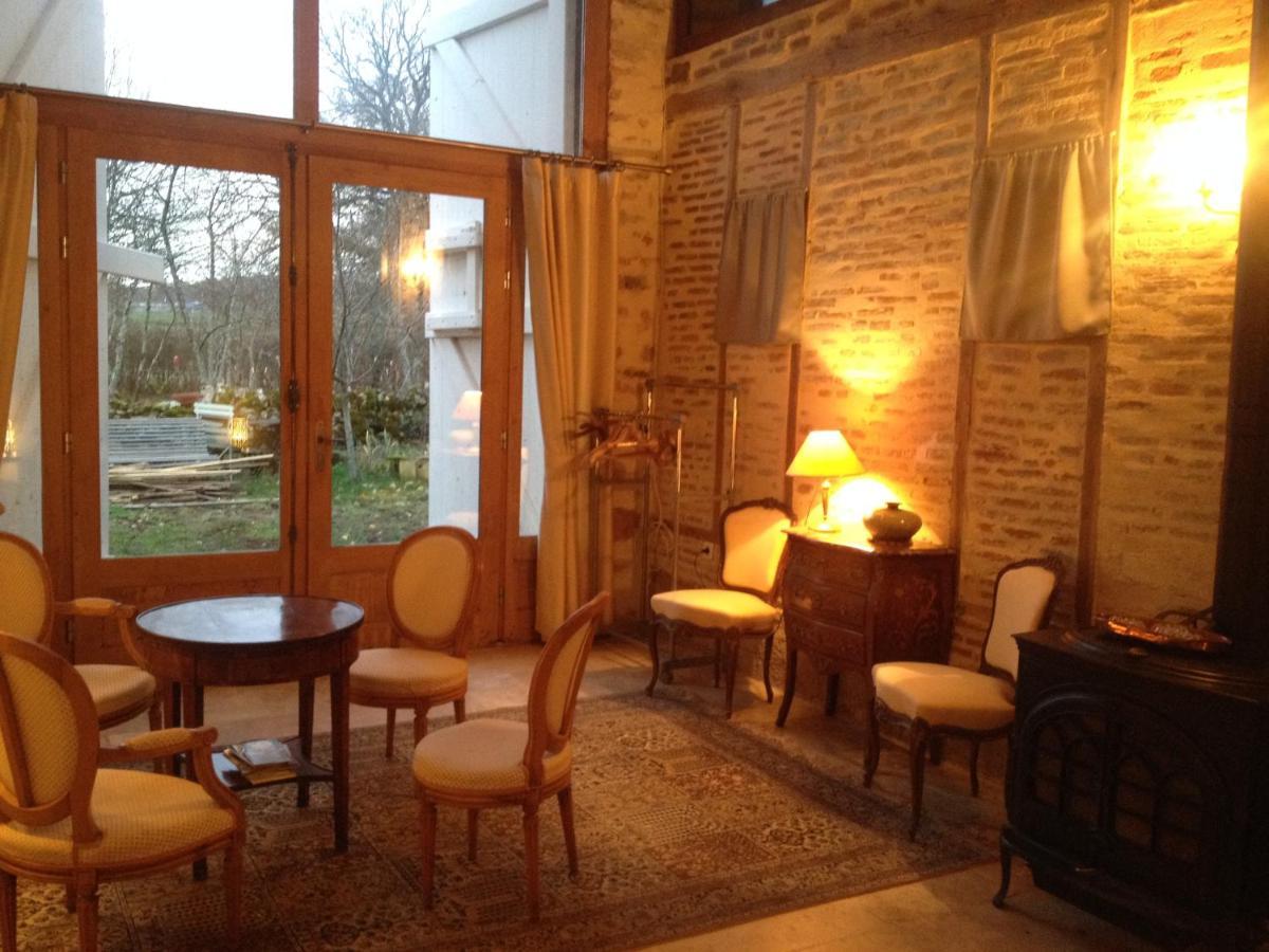 לינה וארוחת בוקר Livry  La Thibaude - Livry מראה חיצוני תמונה